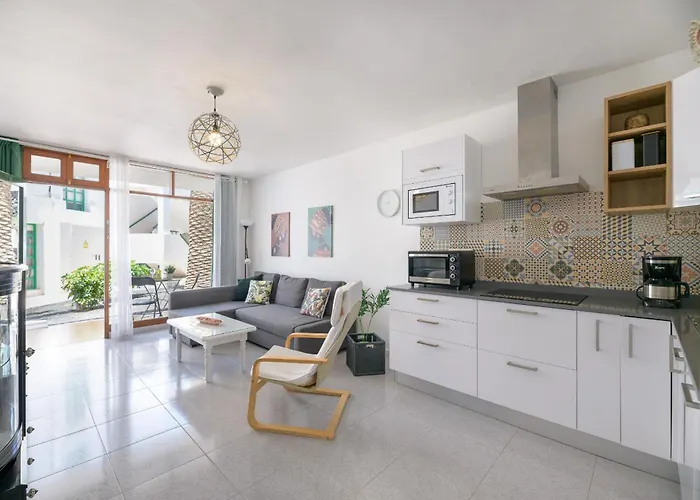 Casa Flor Y Mar * Puerto del Carmen (Lanzarote)